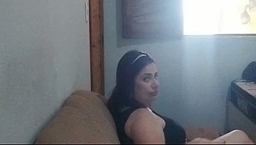 Image Milf e ela me arrastou pro seu quarto! Vivi Guedez