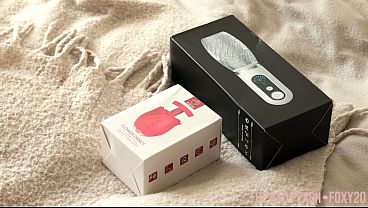 Image Surprise Sex Toy Gift Exchange - Tongue Licking Vibrator & Rotating Male Masturbator