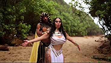 Image QUEEN CLEOPATRA DEMANDS BBC FUCKING FROM SERVANT