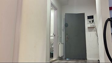 Image Courier Caught Me Masturbating &ndash_ Gave Him a Blowjob Tip and Then Fucked His Ass