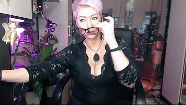 Image My stepmom is my webcam slut! Immodest dancing, close-up pussy and honest masturbation of a bitch in 45  format!