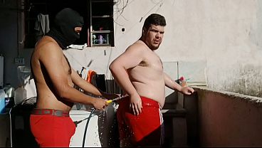 Image Dotados Fodem o Gordinho No Quintal No Sigilo (DOBRADINHA)
