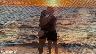 Image She Pounds Him Raw on Public Beach