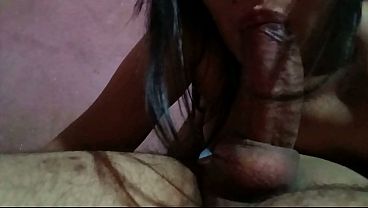 Image Me escape de la casa para hacerle una garganta profunda a mi vecino, quer&iacute_a beberme todo su semen!!