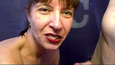Image REIF UND SCHWANZGEIL - MILF-BIBI Creampie GangBang