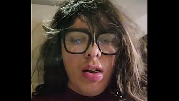 Image Comi&eacute_ndome el facial de semen lechita rica en la cara