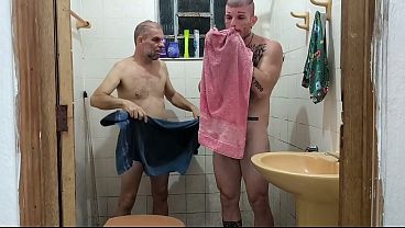 Image punheta depois do banho