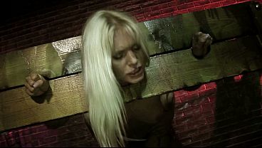 Image Caged slaves Kathy Anderson and Darina Vanickova