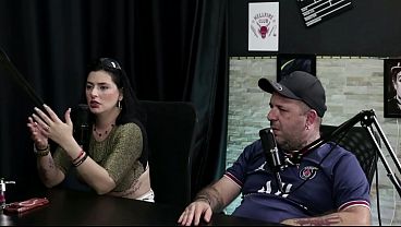 Image DEU RUIM A GRAVA&Ccedil_&Atilde_O COM ELISA SANCHES, E AS SOLICITA&Ccedil_&Otilde_ES ESTRANHAS... - MONICA LIMA (MOAI TV)