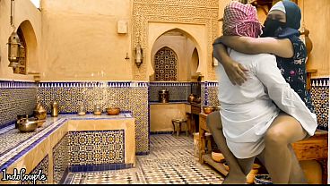 Image Saudi Arabia Husband and Iranian wife fuckes in Kitchen