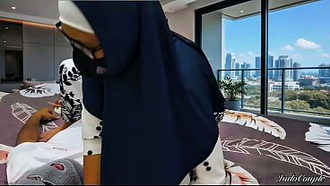 Image Dudukin muka, posisi aduhai dan dicrot di dalam: dominasi terbaik .memek istri muncrat
