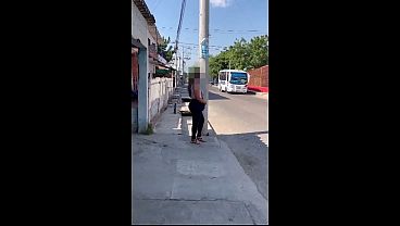 Image MILF de enorme trasero acepta tener sexo anal con un desconocido a cambio de unos poco billetes en Latinoam&eacute_rica