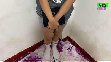 Image LA MAS CULONA DEL SALON LLEGA a mi casa a hcaer la tarea ELLA toda inocente deja la tarea para ma&ntilde_ana para coger conmigo