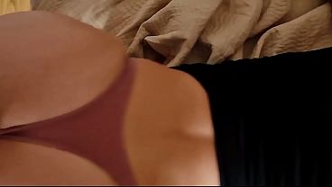 Image Montando la verga enorme de mi novio por primera vez