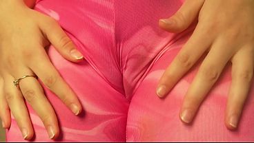 Image Pregnant Stepsister Camel toe pussy doing twerking and masturbating in pink leggings