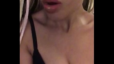 Image Vyla vs. Massive white cock toy