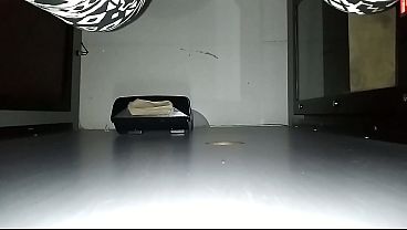 Image Nervous Girlfriend Draining Multiple Loads at Gloryhole