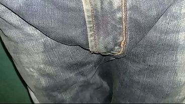 Image Pantal&oacute_n orinado varias veces