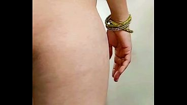 Image Trying to get fuck in impossible standing position