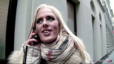 Image Slim and small Tits blonde Teen get no condom Fuck by older Client at Hotel