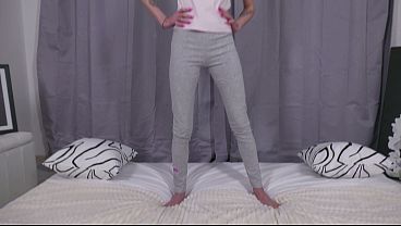 Image Gangbang DP 4 on 1 Goldie Small and Cum in Mouth