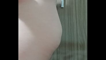 Image Olha quem voltou, cheia de amor para dar e muito leite para tomar