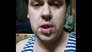Image Gay cums and covers his whole fucking face with fresh cum!