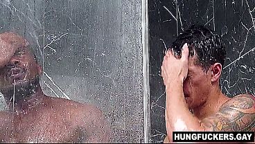 Image Do NOT Try This at Home! Shower sex can go wrong! Just ask Zander Woodz who mounted Sean Xavier's big dick in a weird painful angle