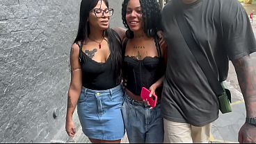 Image Casal cheio de tes&atilde_o chama desconhecida na rua pra fuder gostoso.