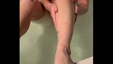 Image Pt.1 Foot fetish, shaving legs naked