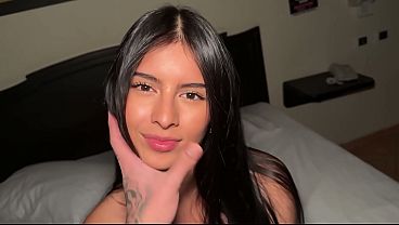 Image Sexy Colombian gets fucked by her boss! FACIAL!