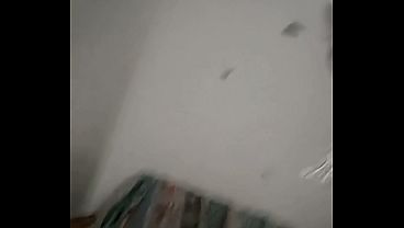 Image COGEMOS A ESCONDIDAS en la casa de sus PADRES