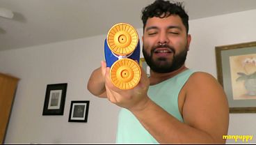 Image ManPuppy: Demetri Silver Shrinks Intruder And Demands Giant Foot Worship