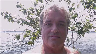 Image NAKED AT LAKE 2 COMPLET SHEER