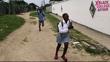 Image &Yuml_&ocirc_&uuml_&ntilde_g student runs into the bedroom begging for sex. Enjoy on 4k