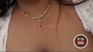Image Esposa caliente se entrega a corneador en la luna de miel
