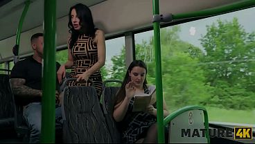 Image MATURE4K. Hot and leaking sex in the bus