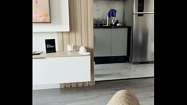 Image Ca&iacute_ de boca nesse bucet&atilde_o at&eacute_ ela gozar e melar todo meu rosto
