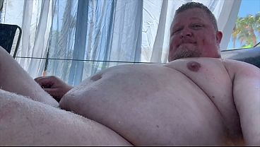 Image Chubby Bear Cumming at the Gay Resort PART 2