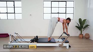 Image BRAZZERS - Sexy Ryan Reid Gets Her Tight Pussy Stretched In A Hardcore Fitness Session With Victor Ray&rsquo_s Help