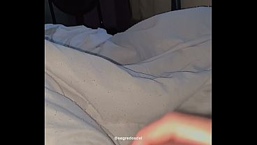 Image Gozando grosso pra aliviar o tes&atilde_o