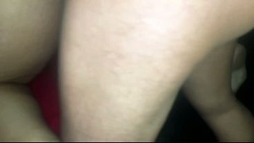 Image Uma Policial vadia RABUDA re&uacute_ne v&aacute_rios comedores PAUZUDOS para foder sua BICETINHA e CUZINHO num GANGBANG - COMPLETO NO RED