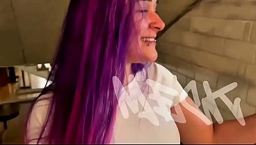 Image Corno e sem piroca gosta de ver sua mulher sendo comida e ainda agradece pelo trabalho feito...(VIDEO COMPLETO NO RED)