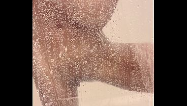 Image Shaving in the shower 2