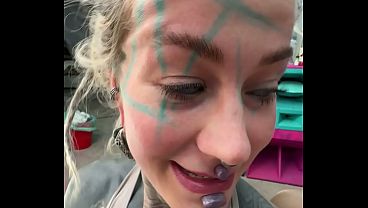 Image Tattoo Shop BTS - Fingering Edone While She Gets Her Knee Tattooed