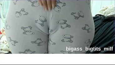 Image CAMEL TOE- MASTURBATE WİTH PAJAMAS