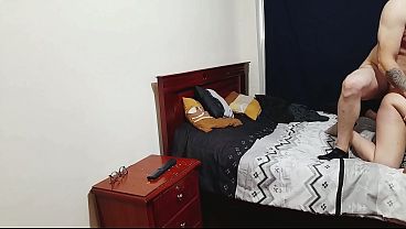 Image Fue a buscar trabajo le toco dar su curr&iacute_culo