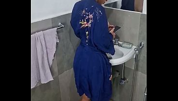 Image Sexo casero con el plomero del barrio