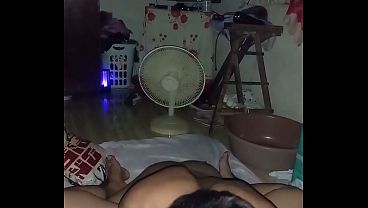 Image gusto nyang kinakain muna sya