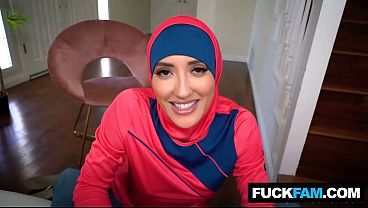 Image Hijabi Babe's Pussy OFFER FOR RENT Chloe Amour, Donnie Rock